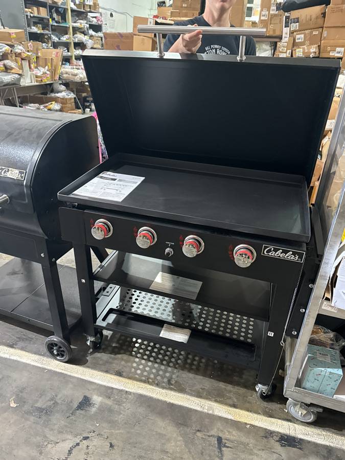 Cabela's 36'' Propane Griddle $300 *see Desc Auction Crossroads
